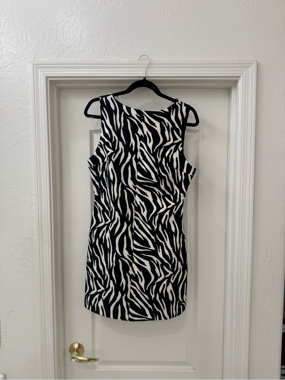 NWT Zara Black and White Zebra-Print Mini Dress - Picture 2 of 4